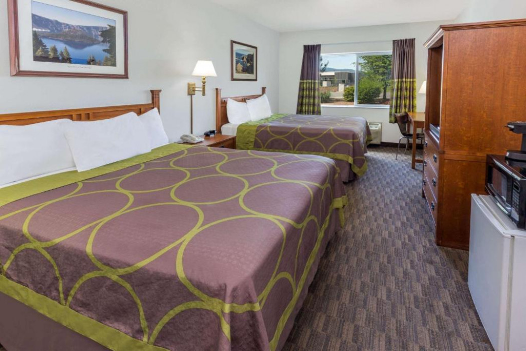 2 Queen Beds, Mobility Accessible Room, Non-Smoking